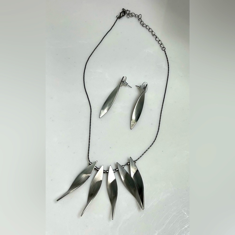 Beautiful metallic necklace and earrings